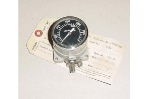 10957-1B, 3000 PSI Aircraft Pressure Gauge w Serviceable tag