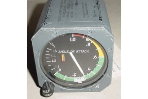 SLZ9680-3, Aircraft Angle of Attack Indicator w Serviceable tag