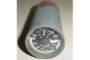 8DJ81LYT,, Aircraft Electric Tachometer / Percent Indicator