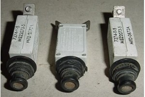 7774-11-5, MS22073-5, Lot of 5A Klixon Aircraft Circuit Breakers