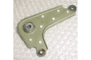 0861500-13, Cessna 310 Aileron Bellcrank Hinge