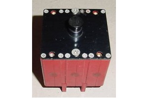 6752-304-20, 10-60806-20, 20A Klixon Aircraft Circuit Breaker