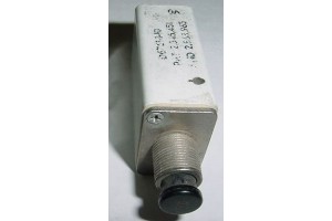 D6761-1-10, 7271-1-10, Aircraft 10A Klixon Circuit Breaker