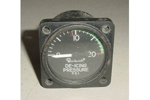 Twin Engine Beechcraft De-Icing Pressure Indicator