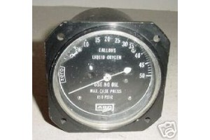 6685-00-526-4265,, Vintage Cold War Bomber Jet Aircraft Oxygen Quantity Indicator