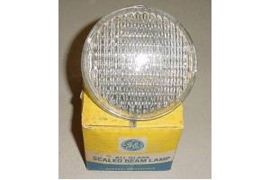 GE4582, GE-4582, 28V Aircraft Flood Light Sealed Beam Lamp