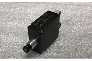 454-686, 819-225-102, 25A Piper Aircraft Wood Electric Circuit Breaker