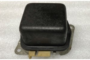 C611001-0102, 33-380010, Cessna Aircraft Voltage Regulator