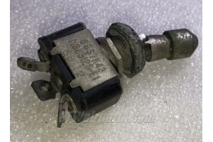 MS25125-E1, 8857K43, Aircraft Toggle Switch w/ Switch Guard