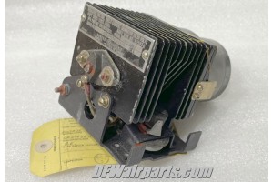 CR2795B100A1, E-1597-C, Vintage WWII Warbird Aircraft Voltage Regulator w/ serv tag