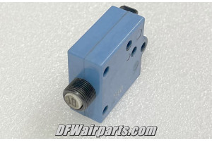 454-669, 435-210-103, Wood Electric Piper Aircraft 10A Circuit Breaker