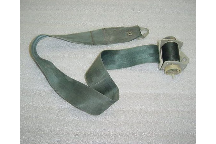 Cessna / Piper / Beech Aircraft Seat Belt Inertia Reel