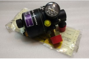 900-002-007-12, 7769397-517, Aircraft Oxygen Bottle Regulator / Passenger