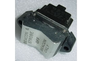 2TP1-1, 721858-10, Three position Aircraft Rocker Micro Switch