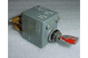 AP13RC-549-6, 44A356856-001, Aircraft Circuit Breaker Switch