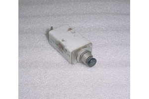 D6761-1-10, 7271-1-10, Klixon 10A Aircraft Circuit Breaker