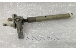 1050569,,  Bellanca Viking Aircraft Flap Actuator / Transmission Assembly - b