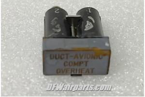 McDonnell Douglas DC-10 Flight Engineer Panel “Duct - Avionic Compt Overheat” Annunciator Light