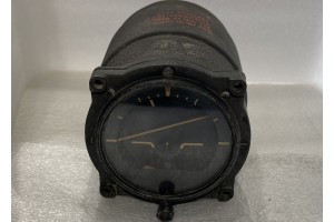 WWII Boeing B-17 Flying Fortress Bomber Aircraft Gyro Horizon Indicator