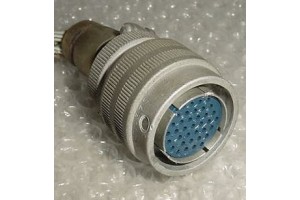 67-06020-37S, Aircraft Amphenol Avionics Connector Plug