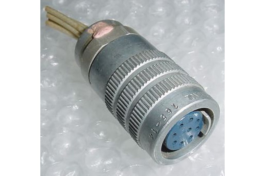 Aircraft Amphenol Cannon Plug Connector. P/N 16514.
