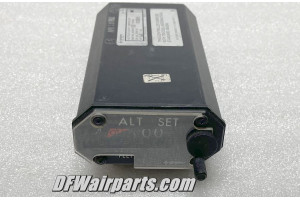 AL-245, 4018285-903, Aircraft Avionics Altitude Alert Control Panel