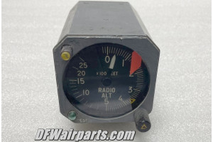 522-4114-003, 339H-1, Collins Aircraft Radio Altimeter Indicator