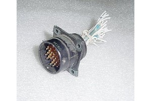 MS24264R18B31P7, BACC45FN18-31P7,Cinch Connector Plug Receptacle