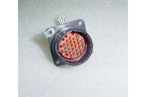MS24264R18B31PN, BACC45FN18-31P, Avionics Harness Receptacle