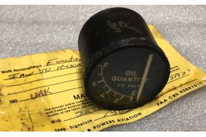 EA102ANH-116, EA102ANH116, C-130 Hercules Oil Quantity Indicator w/ Serv tag