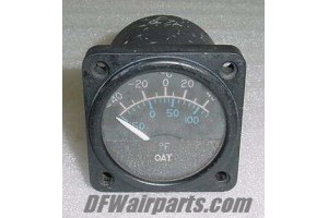 C668520-0103, C-668520-0103, Outside Air Temp Indicator / OAT