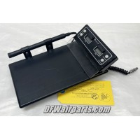 101-380067-1, 9005-01, Beechcraft Lighted Chart Holder / Clock / Timer w serv tag