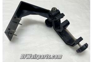 Garmin Aircraft GPS Yoke Mount Garmin Aircraft GPS Yoke Mount
