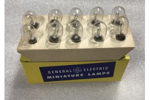 MS25069-1495, 1495, Lot of 10 Aircraft Light Bulbs / Lamps