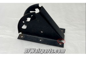 62738-00, 62738-000, Piper Cherokee PA-28 Flap Handle Bracket